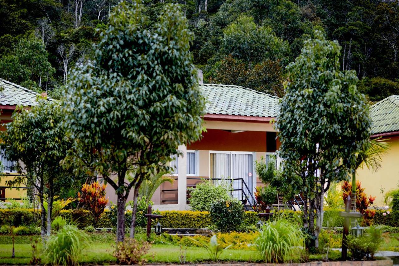 Andasibe Lemurs Lodge Esterno foto