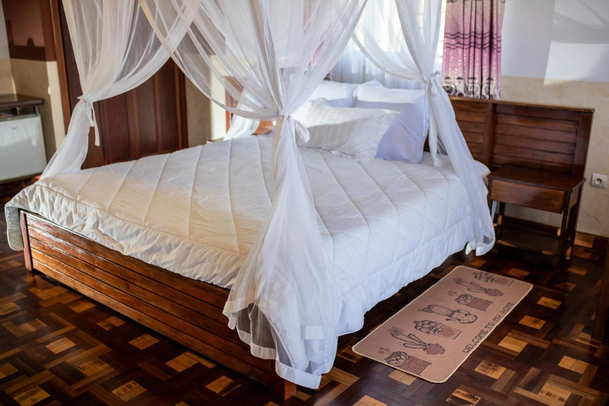 Andasibe Lemurs Lodge Esterno foto