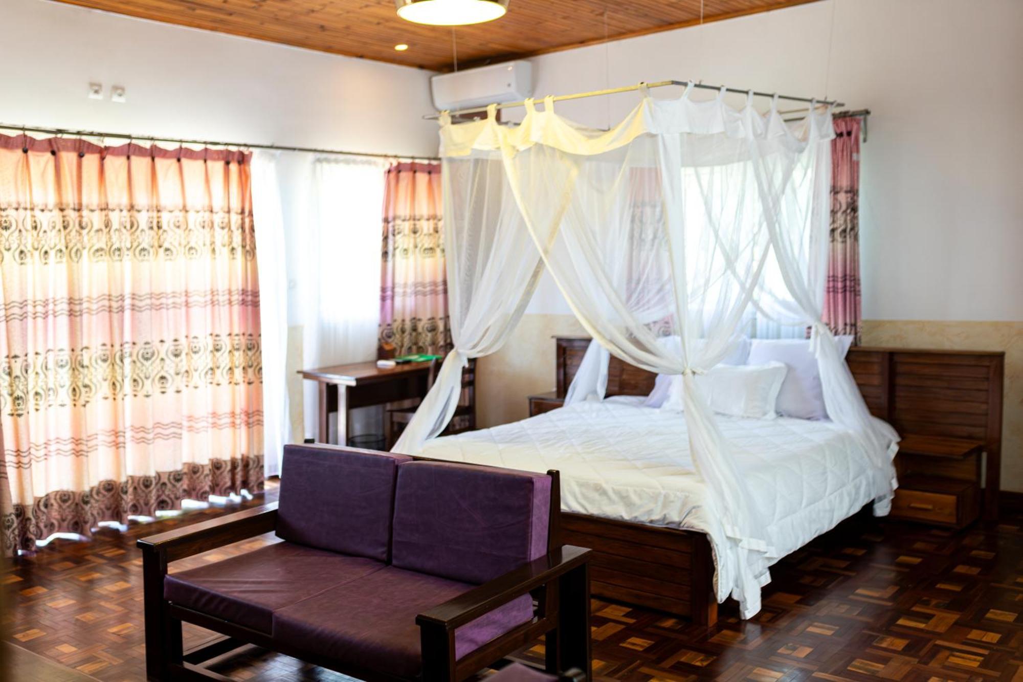 Andasibe Lemurs Lodge Esterno foto